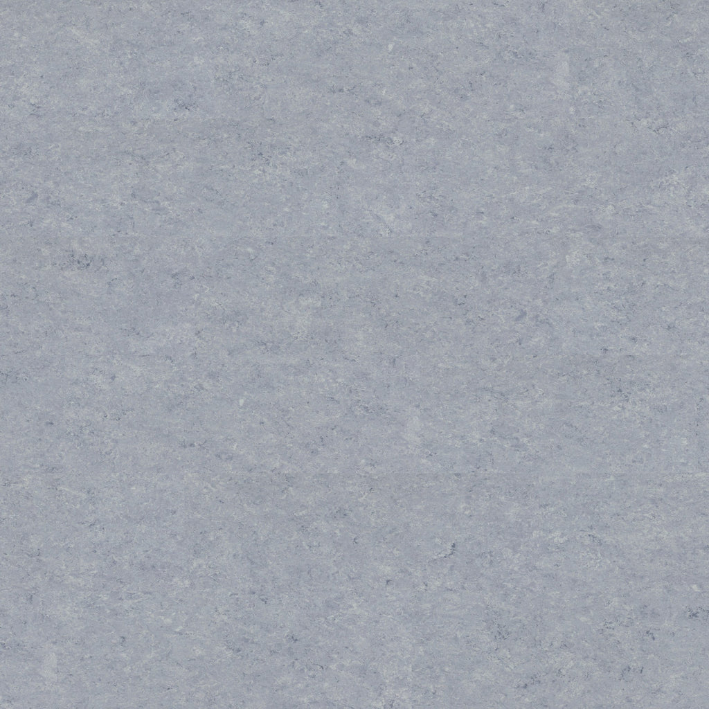 Azuro Sky Linoleum-Klebefliese Pure – moderner Designboden in Blausteinoptik